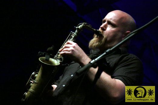 Dr. Ring Ding (D) and Ska Vaganza 17. This Is Ska Festival - Wasserburg, Rosslau 21. Juni 2013 (8).JPG